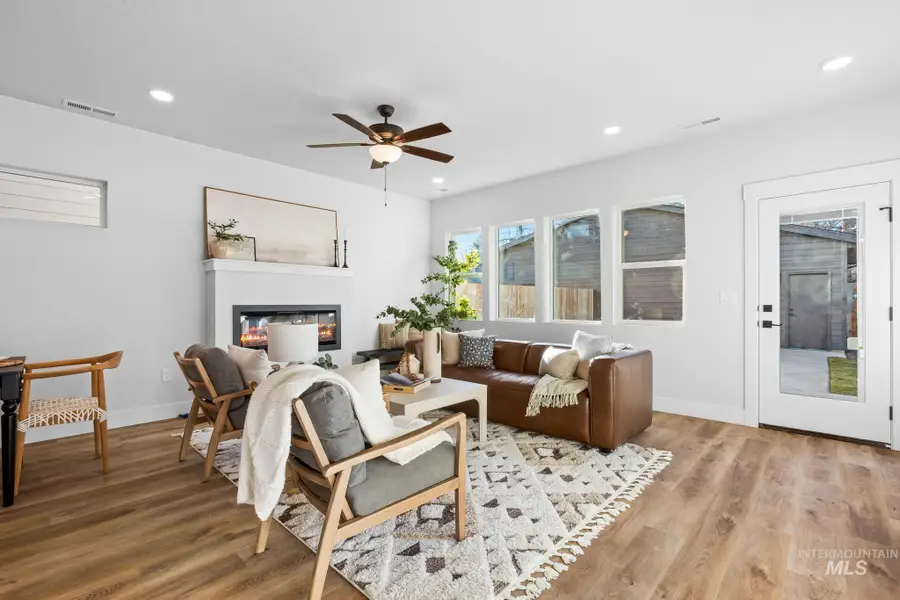 2109 S Pacific St, Boise, ID 83705 - Image #3