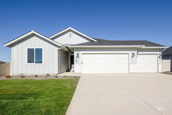 17452 N Union Springs Pl, Nampa, ID 83687