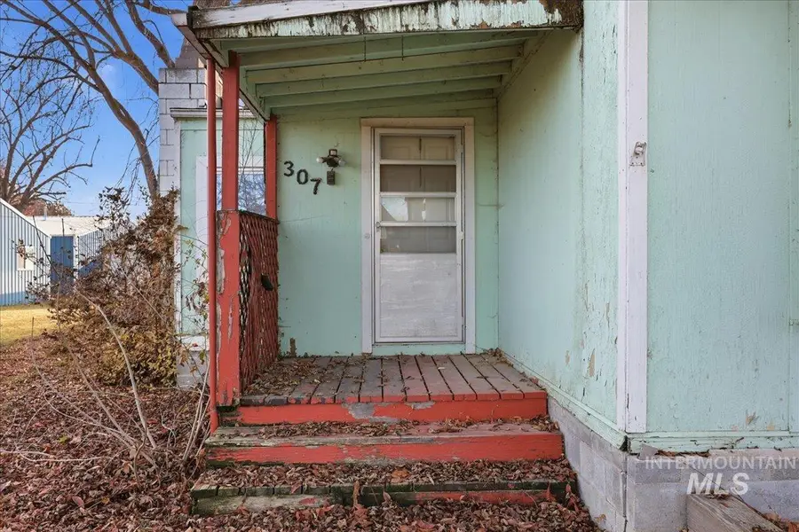 307 W Canal St, New Plymouth, ID 83655 - Image #3