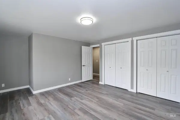 1417 E Carter Ln, Boise, ID 83706