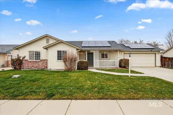 2922 W Willard St, Meridian, ID 83642