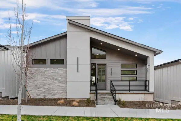 3535 E Warm Springs Ave, Boise, ID 83716