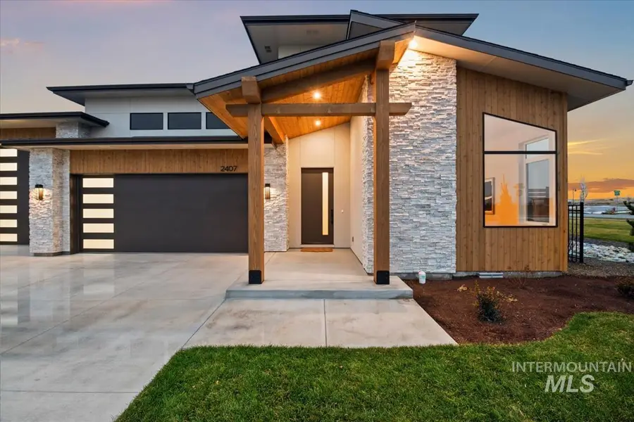 2407 N Buhrstone Ave, Eagle, ID 83616 - Image #2