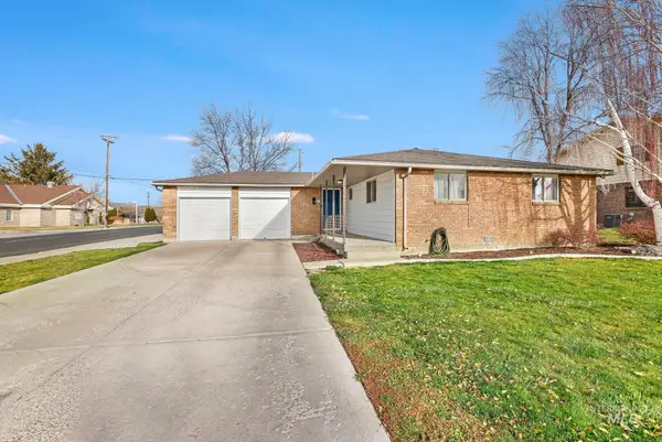 1705 Maplewood Dr, Twin Falls, ID 83301