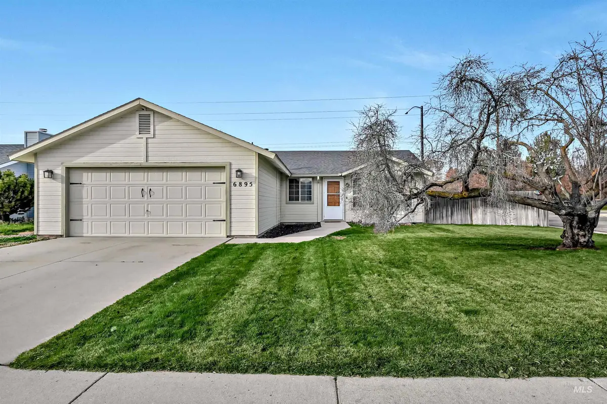 6895 N Amesbury Way, Boise, ID 83714 - Image #1