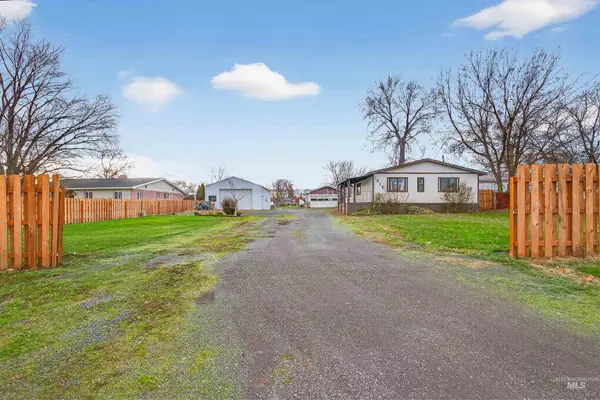 1616 Powers Avenue, Lewiston, ID 83501