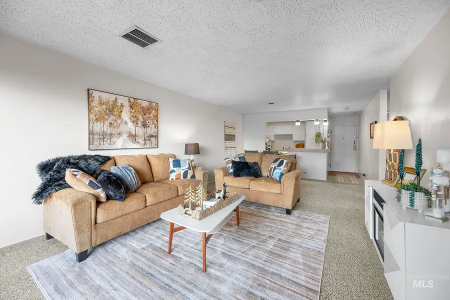 3701 W Crescent Rim Dr #103, Boise, ID 83706 - Image #2