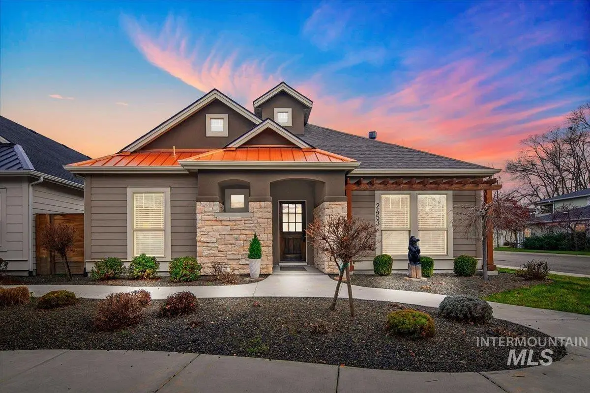 2453 N Birchgrove Ln, Boise, ID 83703 - Image #1