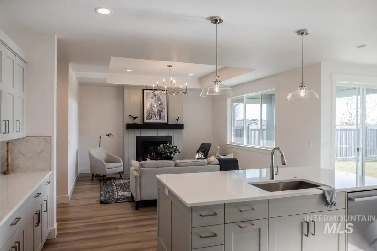 10285 Stony Oak Ct, Nampa, ID 83687 - Image #1