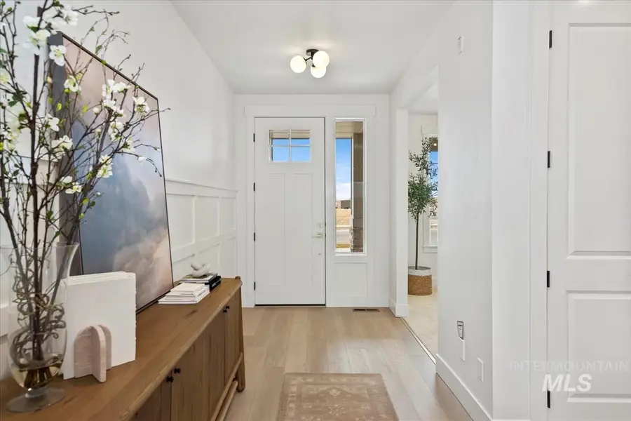 2560 N Palaestra Ave, Eagle, ID 83616 - #2