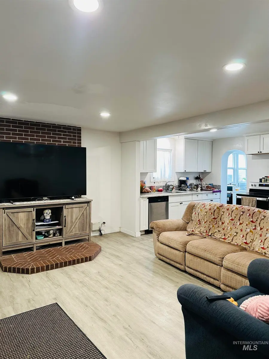 203 E Idaho Street, Paul, ID 83347 - Image #3