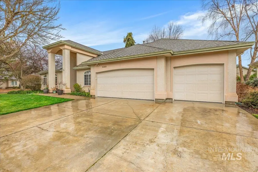 6160 N Fountain Ln, Garden City, ID 83714 - #2