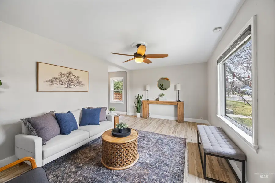 916 E Mckinley Street, Boise, ID 83712 - Image #3