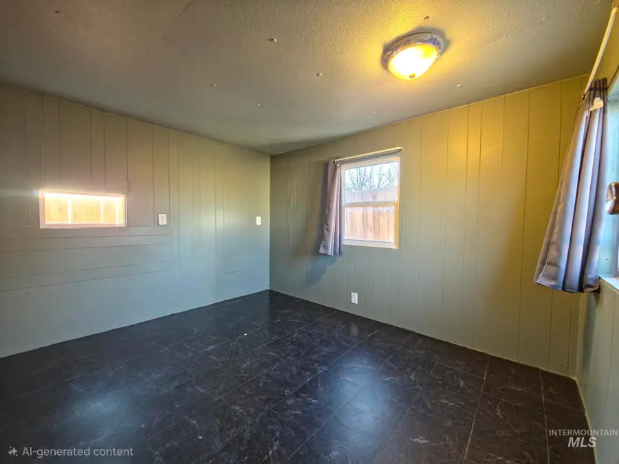 711 N 3rd St, Nampa, ID 83687 - Image #3