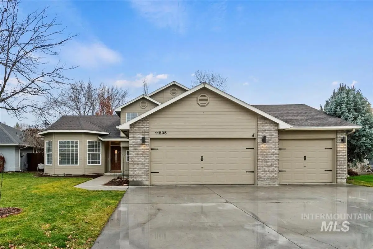 11835 W Dallan Dr, Boise, ID 83713 - Image #1