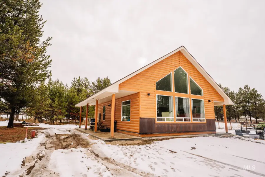 22 W Prospectors Drive, Cascade, ID 83611 - Image #3