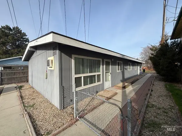 1307 E Ash St, Caldwell, ID 83605