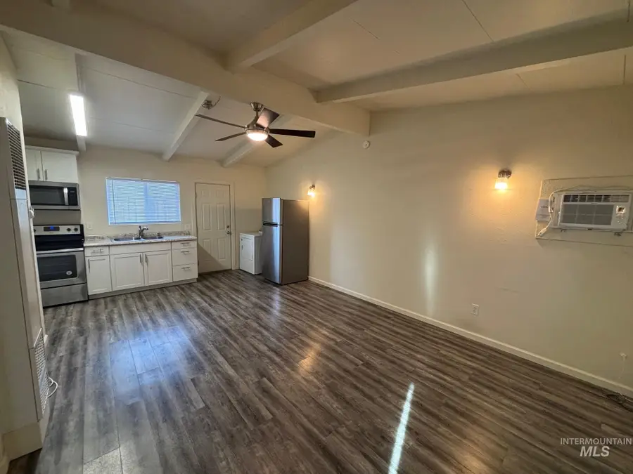 1307 E Ash St, Caldwell, ID 83605 - Image #3