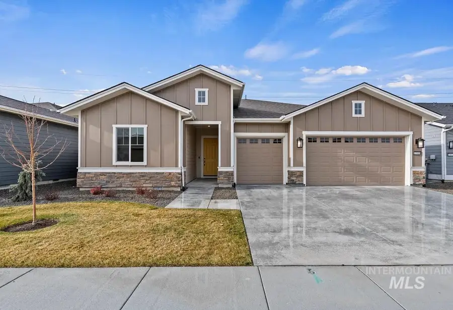 11819 S Glory Ln, Kuna, ID 83634 - Image #2