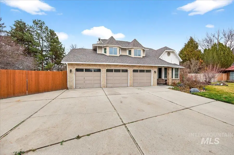 4375 N Marcliffe Pl, Boise, ID 83704 - Image #2