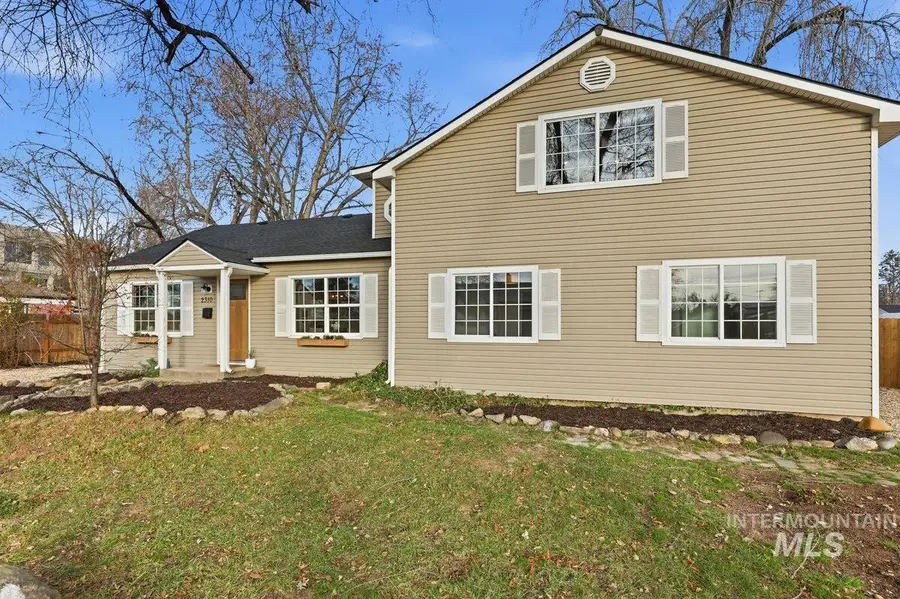 2310 W Frederic St, Boise, ID 83705 - Image #2