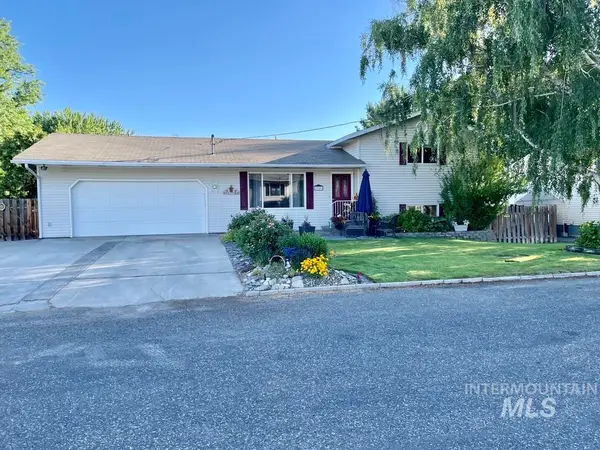 2321 Rolling Hills Dr., Clarkston, WA 99403