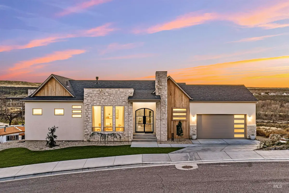 5793 S Brian Way, Boise, ID 83716 - Image #1