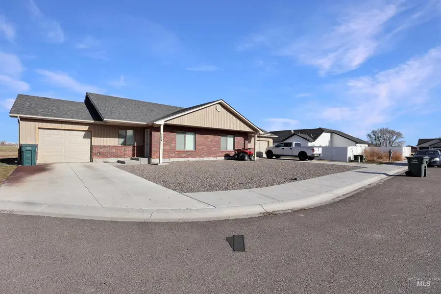 1732 and 1734 Dollys Way, Heyburn, ID 83336 - Image #2