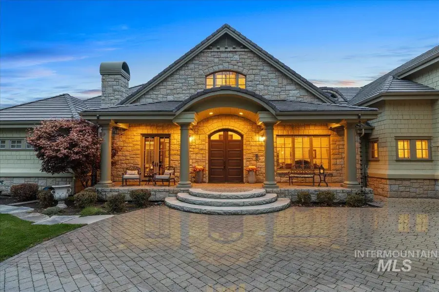 8177 N N Stonebriar Lane, Meridian, ID 83646 - Image #2