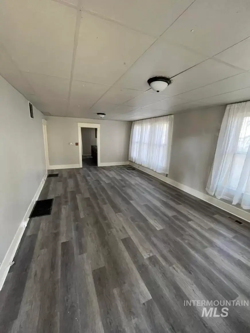 811 11th Ave S, Nampa, ID 83651 - Image #2