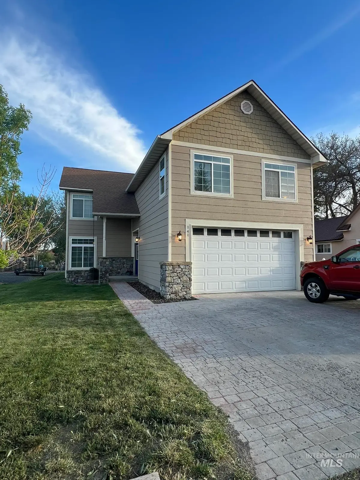 140 W Valley Road, Hagerman, ID 83332 - #1