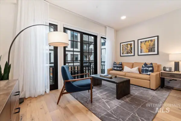 720 Village Drive #205, Donnelly, ID 83615