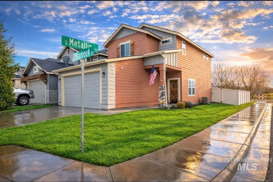 9221 W Tillamook Dr, Boise, ID 83709 - Image #3
