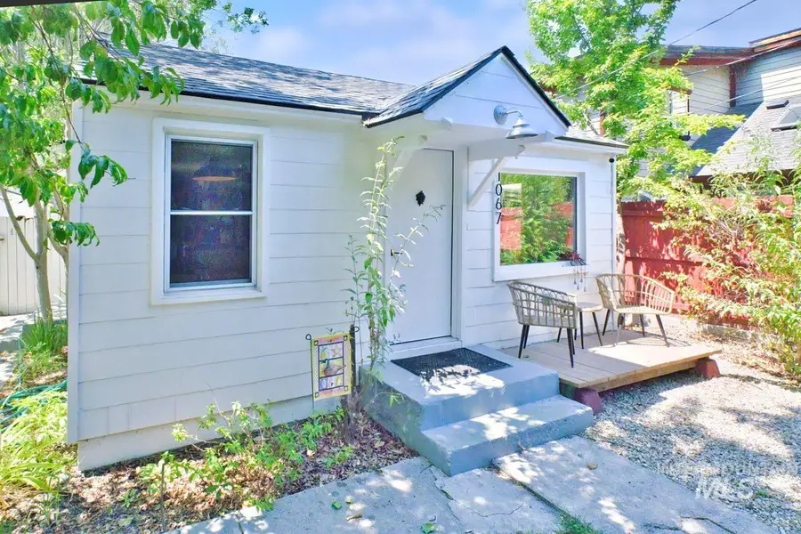 1067 N Clithero, Boise, ID 83703 - Image #2