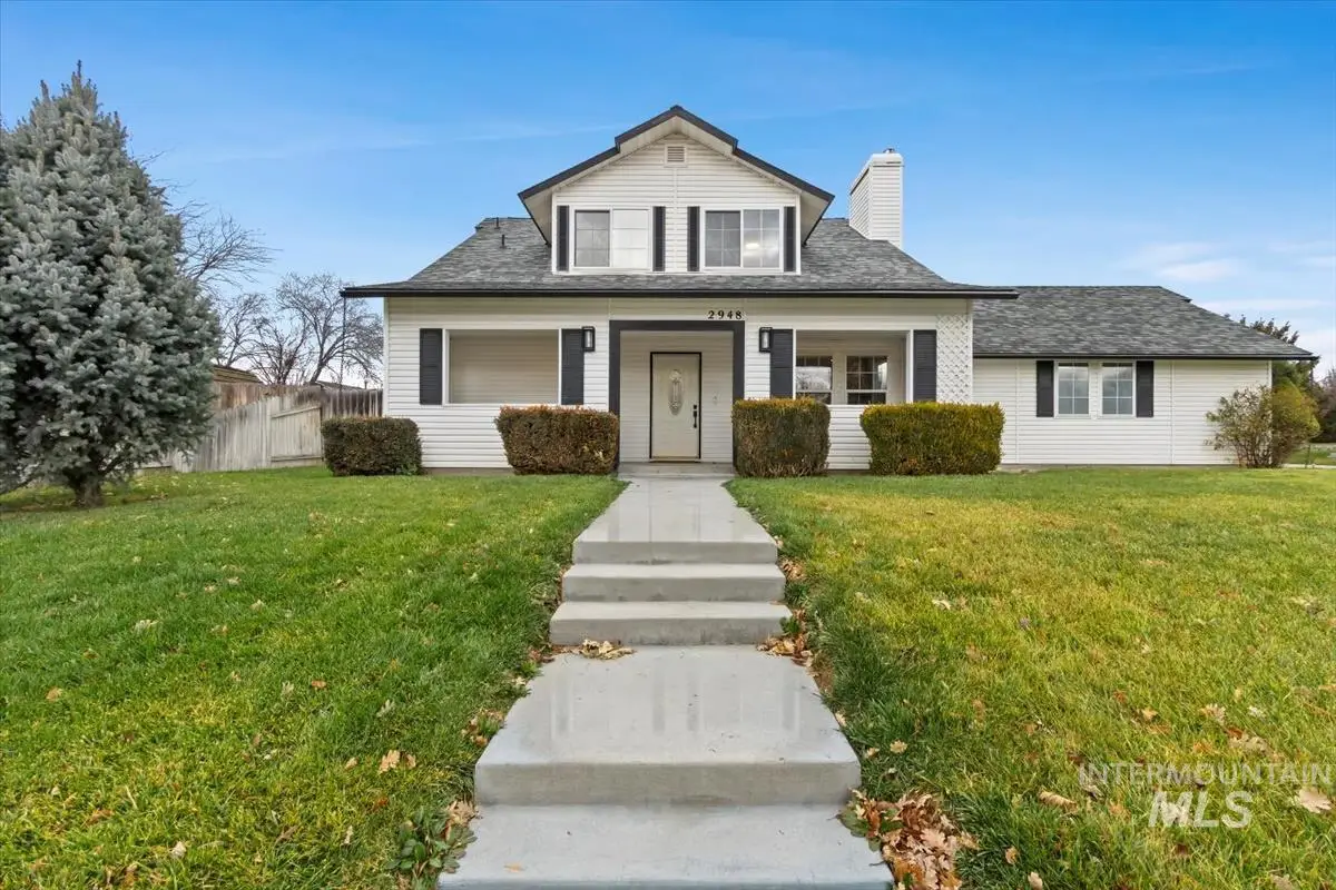 2948 W Gemstone Dr, Meridian, ID 83646 - Image #1