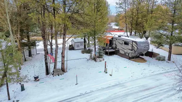 514 H07 & H05 Sawyer St, Cascade, ID 83611