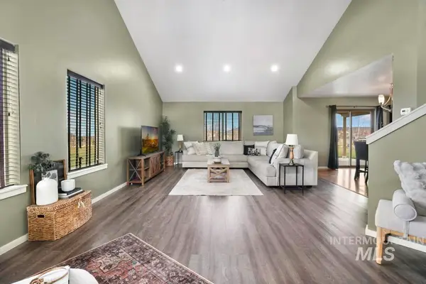 3704 E 3770 N, Kimberly, ID 83341