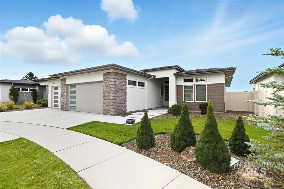 569 W Carnelian Lane, Eagle, ID 83616 - Image #1