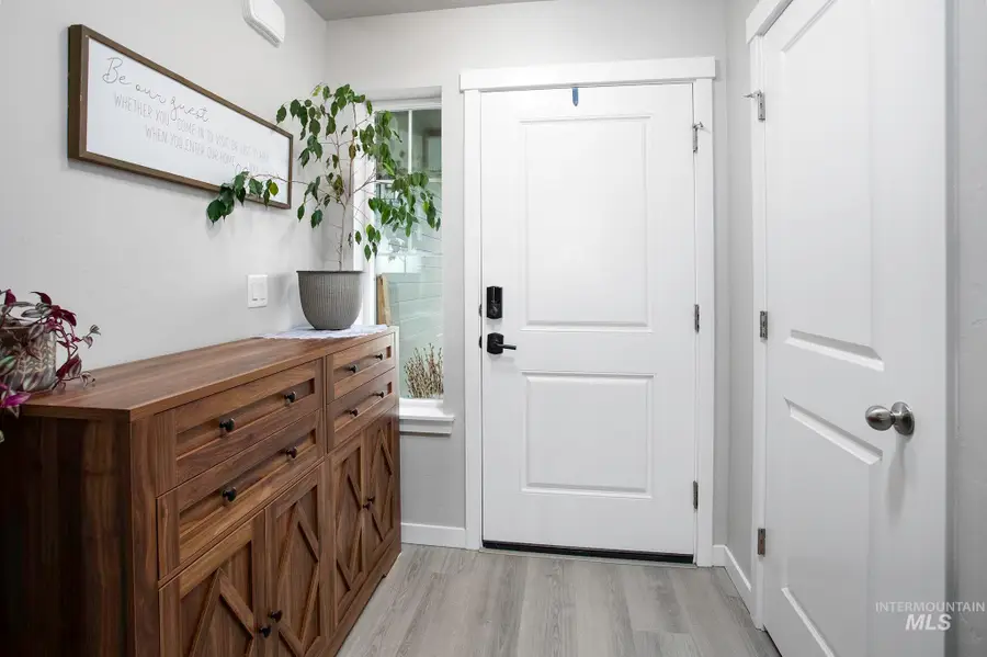 10911 Parachute Court, Caldwell, ID 83605 - Image #2