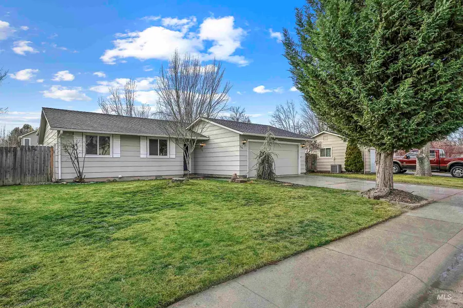 323 E Amanita St, Eagle, ID 83616 - Image #3