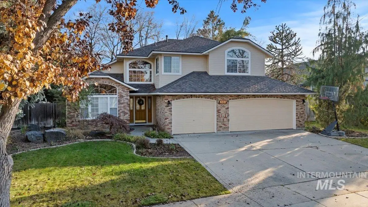 8037 W Innsbrook Ct, Boise, ID 83704 - Image #1