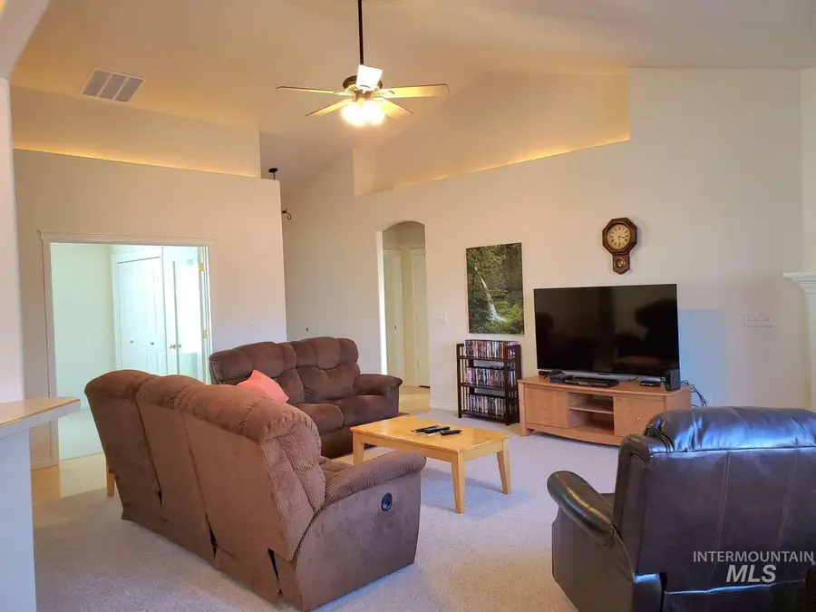 1100 E Wright St, Boise, ID 83706 - Image #2