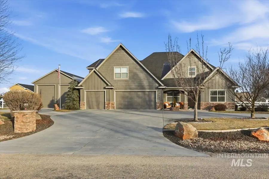 8982 New Castle Drive, Middleton, ID 83644 - Image #2