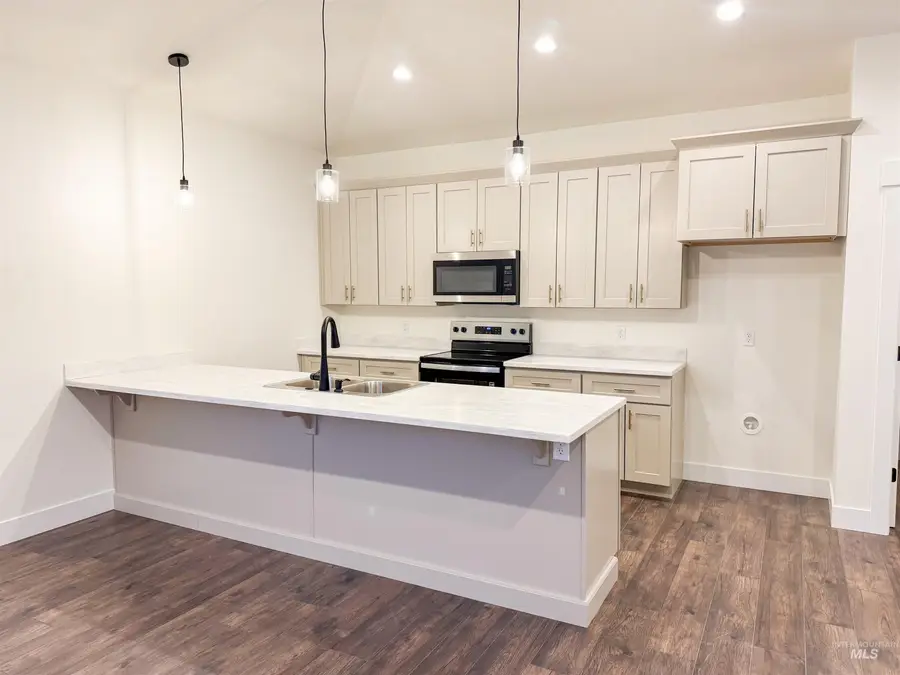 225 Whitman St, Albion, ID 83311 - #3