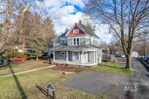 424 S Vanburen, Moscow, ID 83843