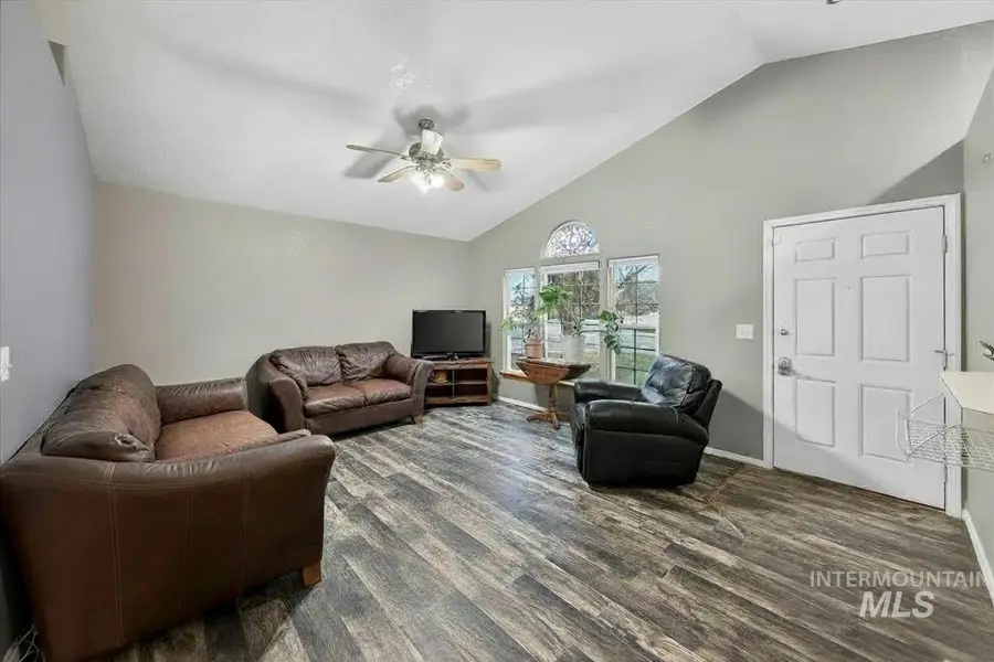 2601 N Snow Goose Way, Meridian, ID 83646 - Image #3