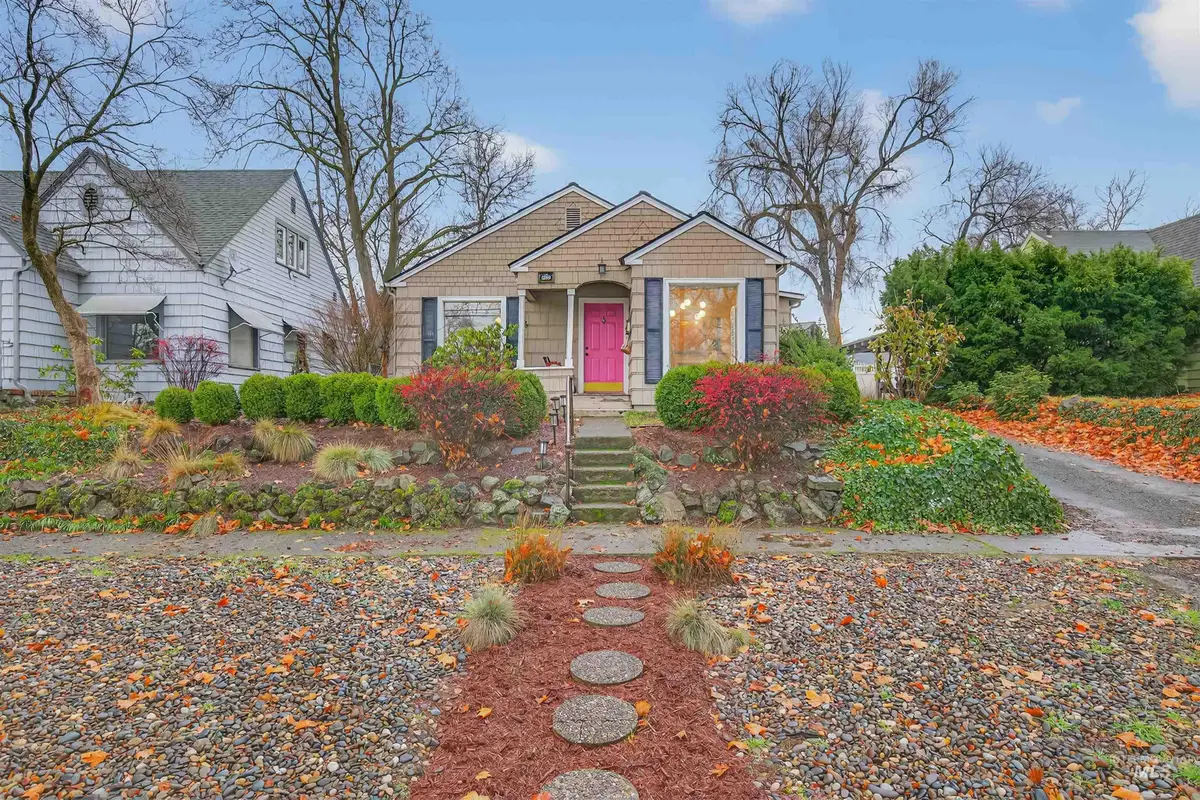 1209 3rd Street, Lewiston, ID 83501 - #1