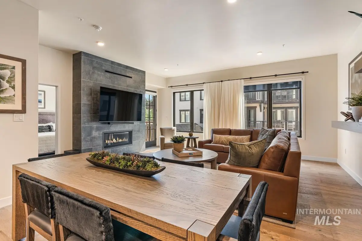 740 Village Drive #306, Donnelly, ID 83615 - Image #1