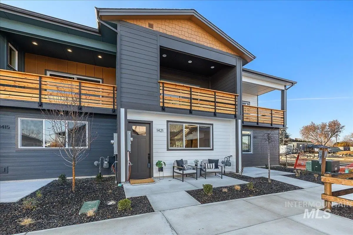 1445 N Bluffs Ridge Lane, Boise, ID 83704 - Image #1