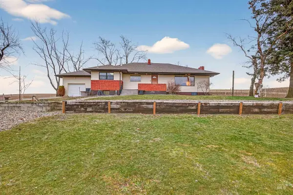 33785 South Road, Kendrick, ID 83537